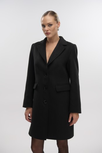 Coat with pockets