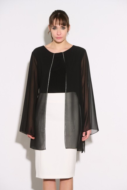 Blouse with muslin and rhinestones