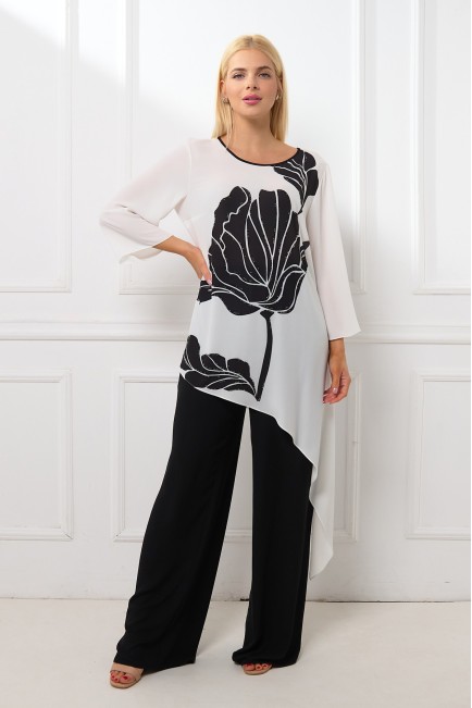 Asymmetric floral blouse