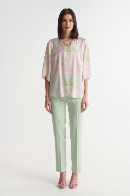 Patterned blouse with 3/4 sleeve