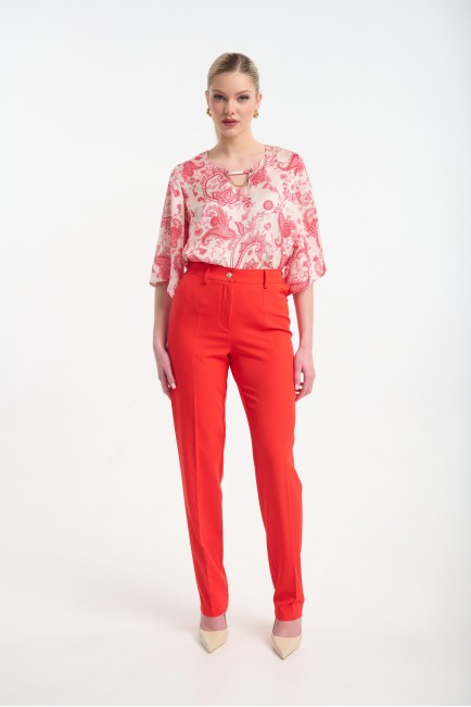 Pants with elastic on the sides