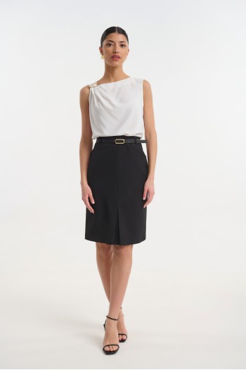 Highwaisted skirt with belt