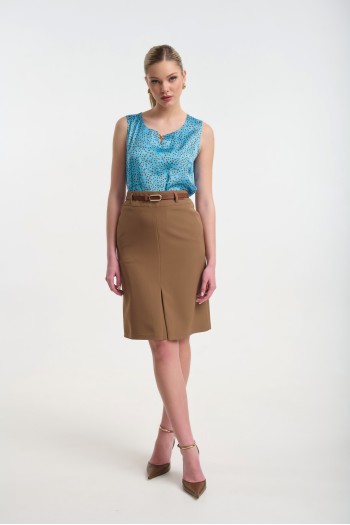 Highwaisted skirt with belt