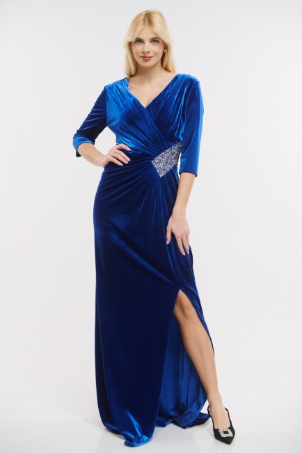 Maxi velvet dress with opening