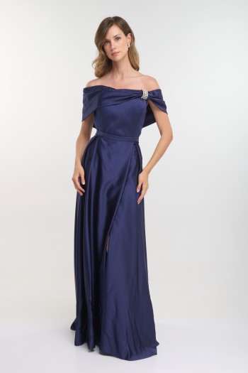 Off shoulder φόρεμα σατέν