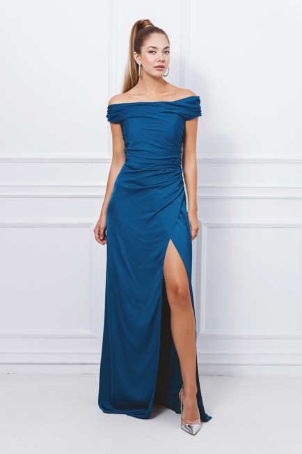 Μάξι off shoulder σατέν φόρεμα με σούρες